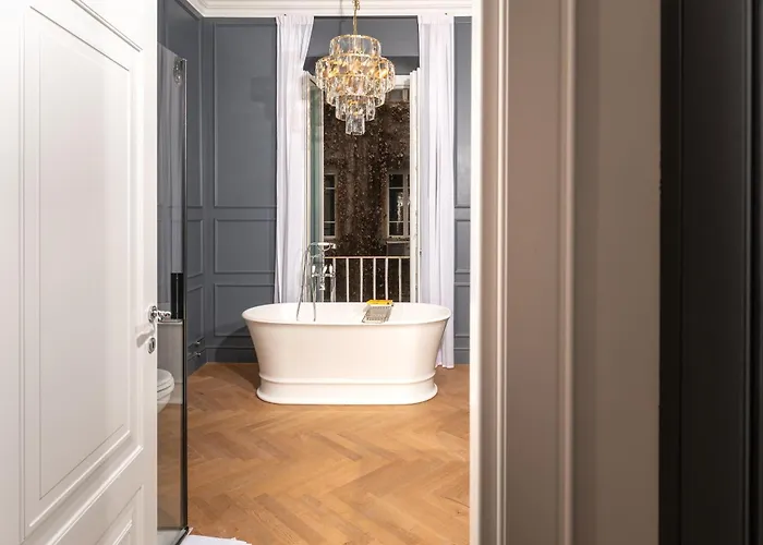 Sjr - N9 Vatican Luxury Design